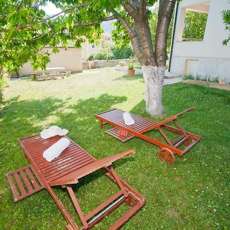 Apartment Zvone Baška Buitenkant foto