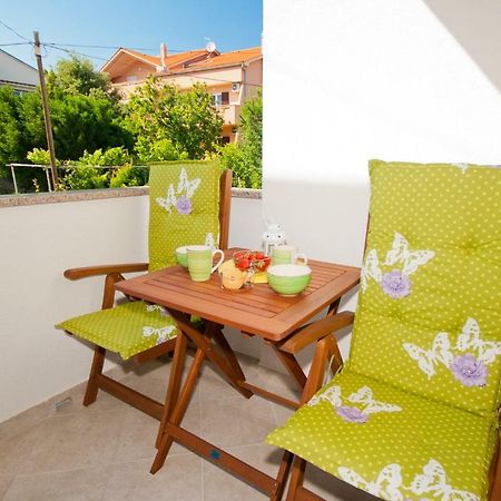 Apartment Zvone Baška Buitenkant foto